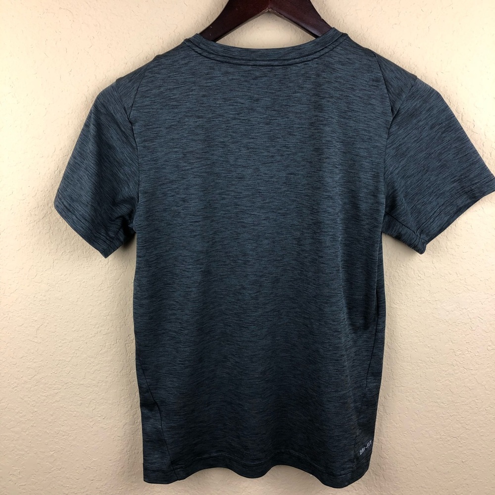 Nike Boys Dri Fit Tshirt, Gray Large - Picture 6 of 9
